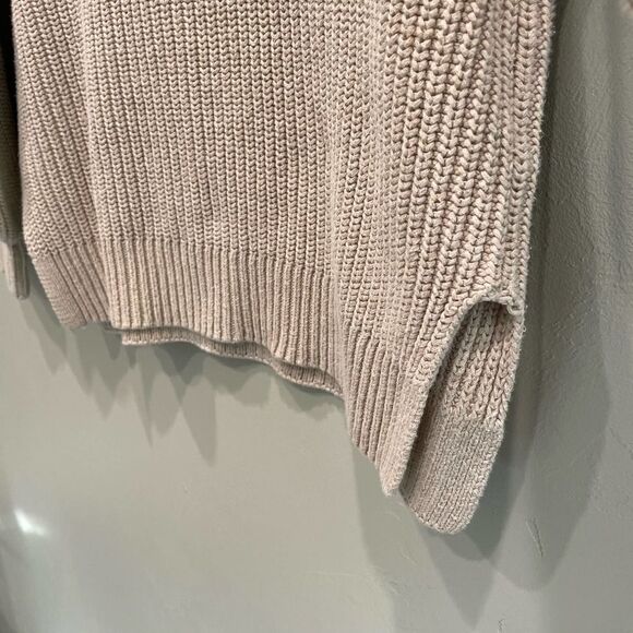 Cupcakes and Cashmere Ribbed Knit Tan Sweater - Size: XS - Picture 6 of 8